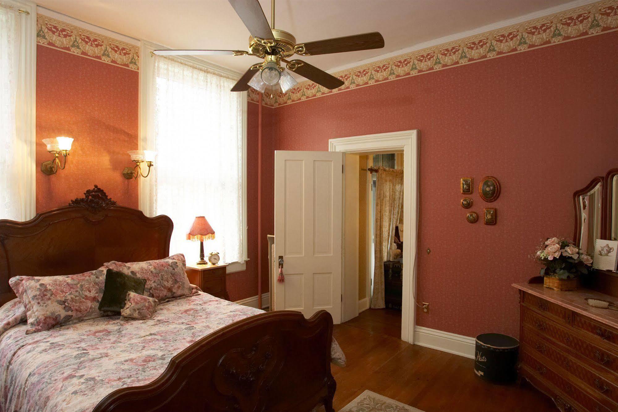 Vrooman Mansion Bloomington Zimmer foto